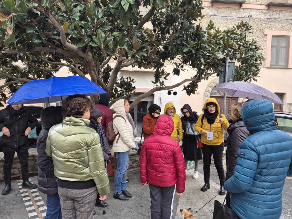 Le vie della seta TOUR A SPASSO PER LA CITTA ANTICA 3 - Catanzaro, “Le vie della seta” incantano ancora - 7 Le vie della seta TOUR A SPASSO PER LA CITTA ANTICA 3 - Meraviglie di Calabria - 6
