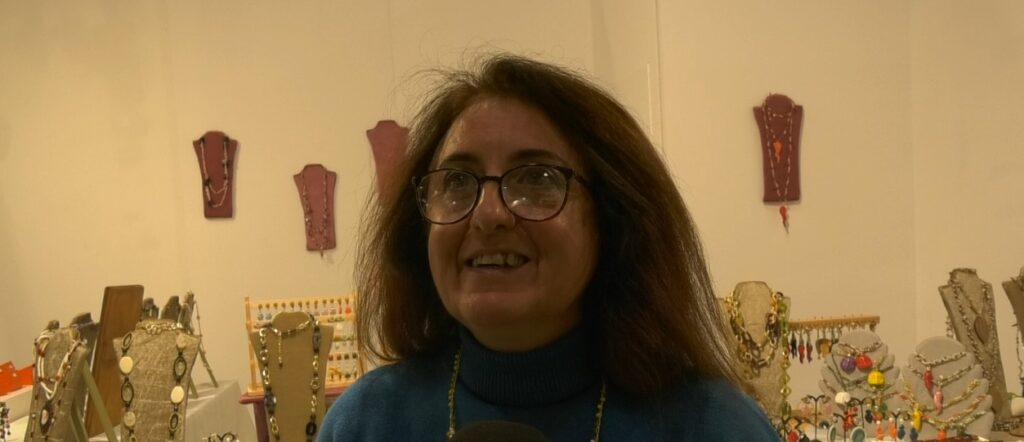 Maria grazia del gatto acquappesa 4 - Lavoro artigianale, la scelta di tre donne calabresi - 35 Maria grazia del gatto acquappesa 4 - Meraviglie di Calabria - 34