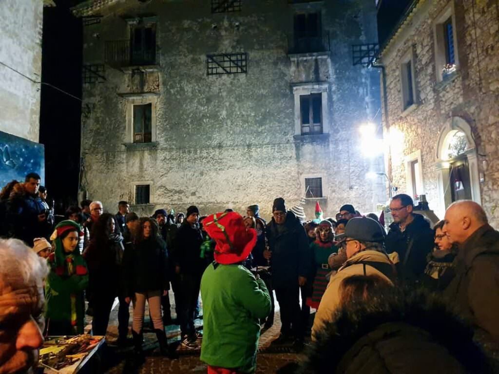 Pane Seta e Presepi nel Centro Storico di Mendicino 6 - Magie di Natale: storie di pane, seta e presepi a Mendicino - 7 Pane Seta e Presepi nel Centro Storico di Mendicino 6 - Meraviglie di Calabria - 6