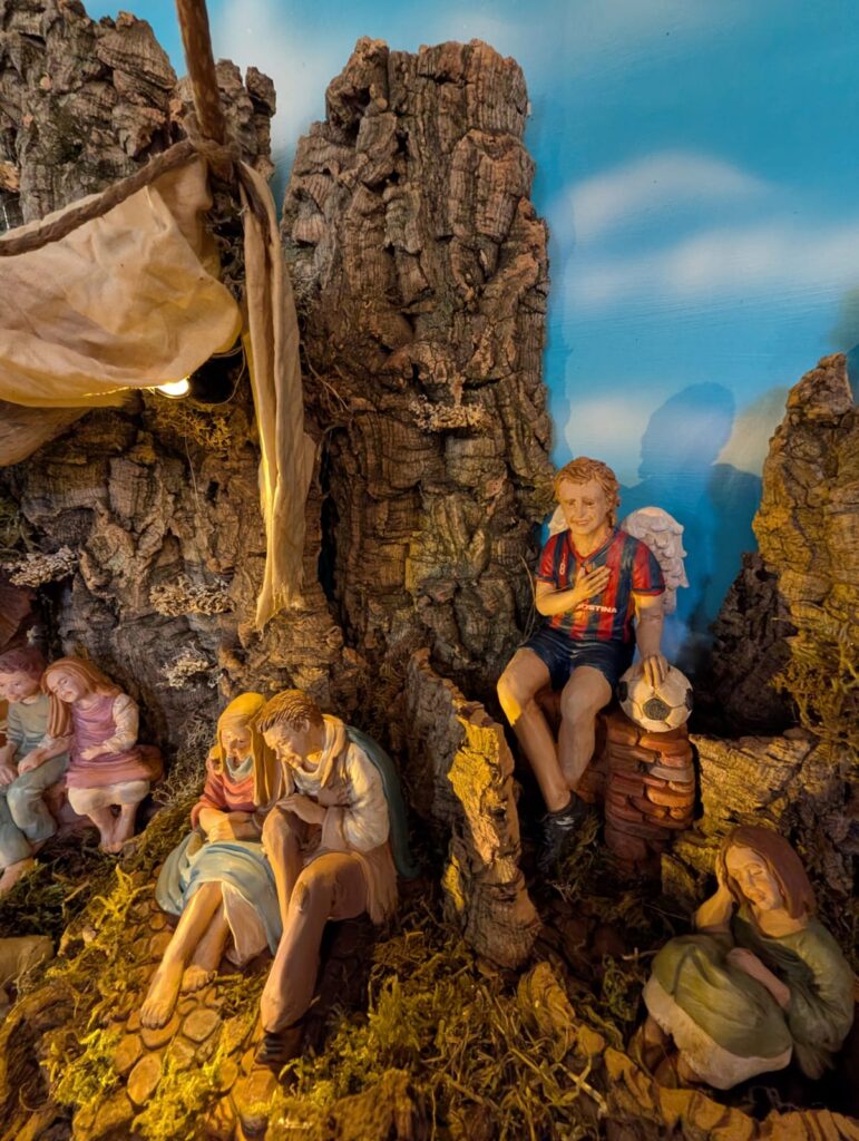 Presepe mostra A.I.A.P 13 - “Sia luce sul mondo”, 63 presepi artigianali in mostra a Cosenza - 7 Presepe mostra A.I.A.P 13 - Meraviglie di Calabria - 6