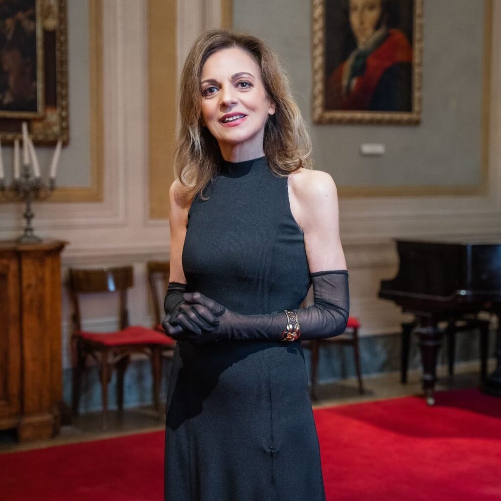 Soprano Francesca Pedaci - Pop e Lirica, a Crotone tre spettacoli da non perdere - 7 Soprano Francesca Pedaci - Meraviglie di Calabria - 6