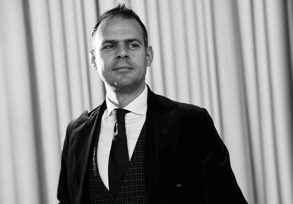 il direttore dorchestra Andrea Sanguineti - Al Teatro Rendano i magnifici enigmi della Turandot col lieto fine - 7 il direttore dorchestra Andrea Sanguineti - Meraviglie di Calabria - 6