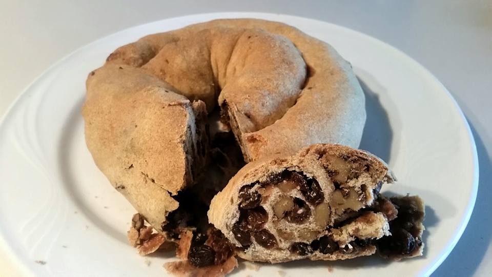 pitta mpigliata 1 - Natale in Calabria, la convivenza felice dei dolci tradizionali e i panettoni gourmet - 3 pitta mpigliata 1 - Meraviglie di Calabria - 2