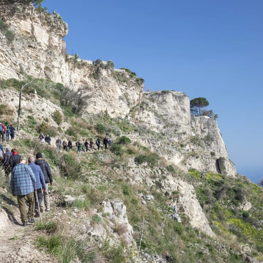Escursioni Gente dAspromonte 5 - Escursionismo, Gente in Aspromonte presenta i "Sentieri dimenticati” - 15 Escursioni Gente dAspromonte 5 - Meraviglie di Calabria - 14
