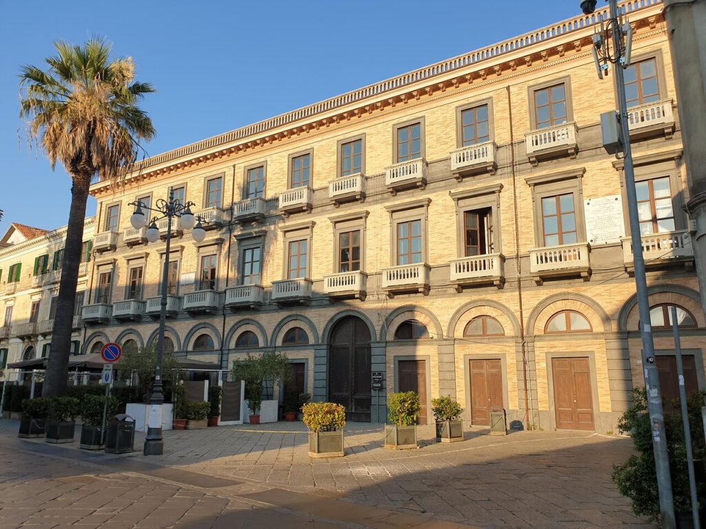 palazzo gagliardi vibo valentia - Vibo, le radici e le storie familiari come esperienza di viaggio - 5 palazzo gagliardi vibo valentia - Meraviglie di Calabria - 4