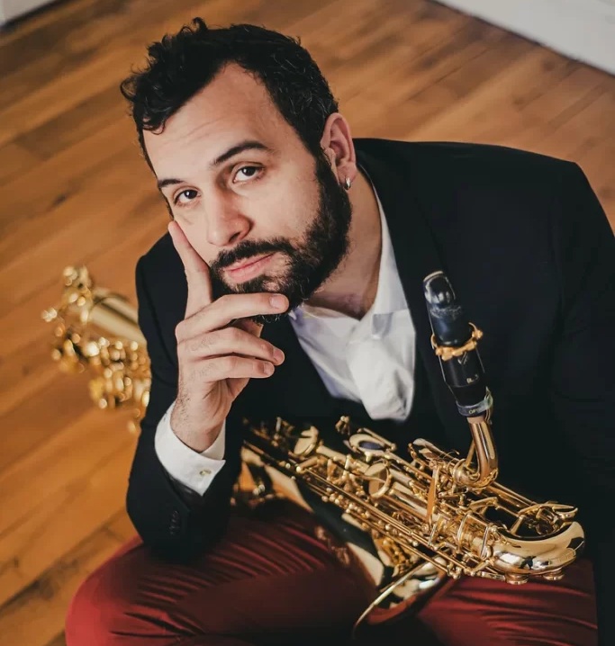 NICOLAS ARSENIJEVIC sax 3 - Acri, concerto internazionale con il saxofono di Nicolas Arsenijevic - 5 NICOLAS ARSENIJEVIC sax 3 - Meraviglie di Calabria - 4