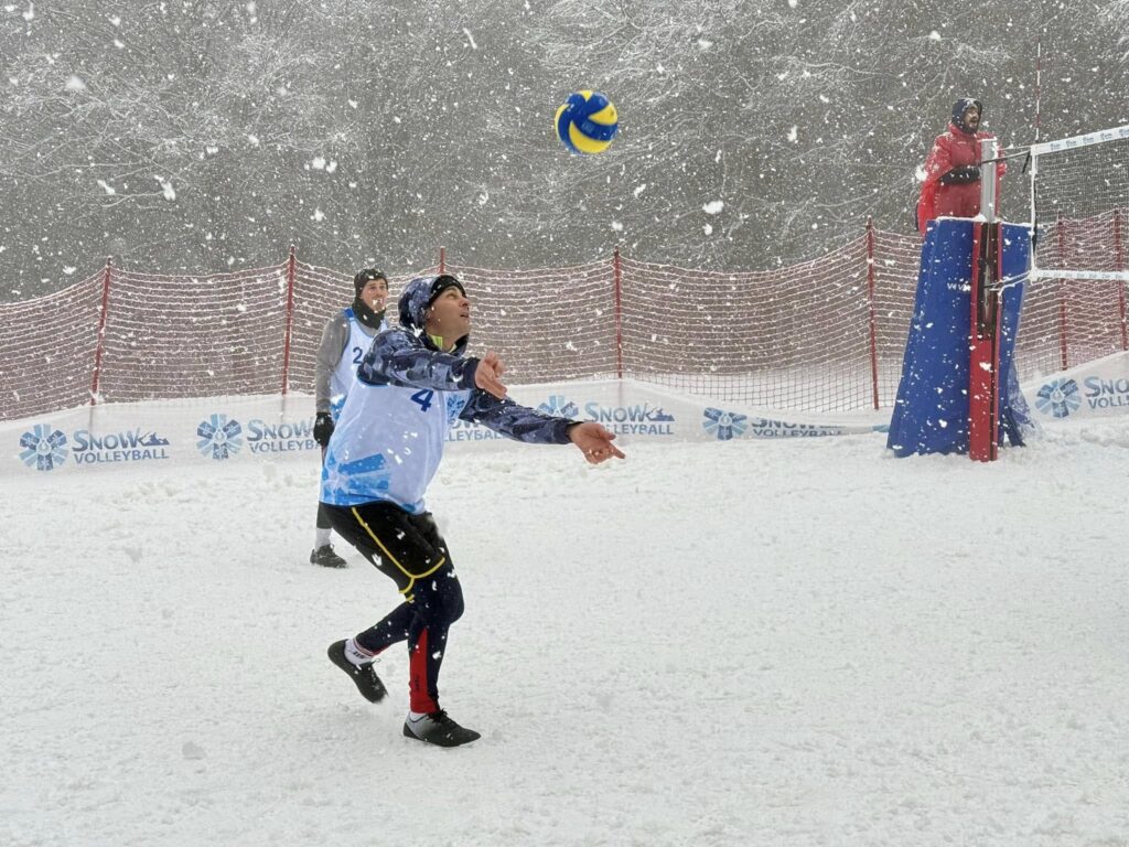 Sila Snow Volley Lorica 10 - Snow Volley, paesaggio suggestivo per la tappa nazionale a Lorica - 5 Sila Snow Volley Lorica 10 - Meraviglie di Calabria - 4