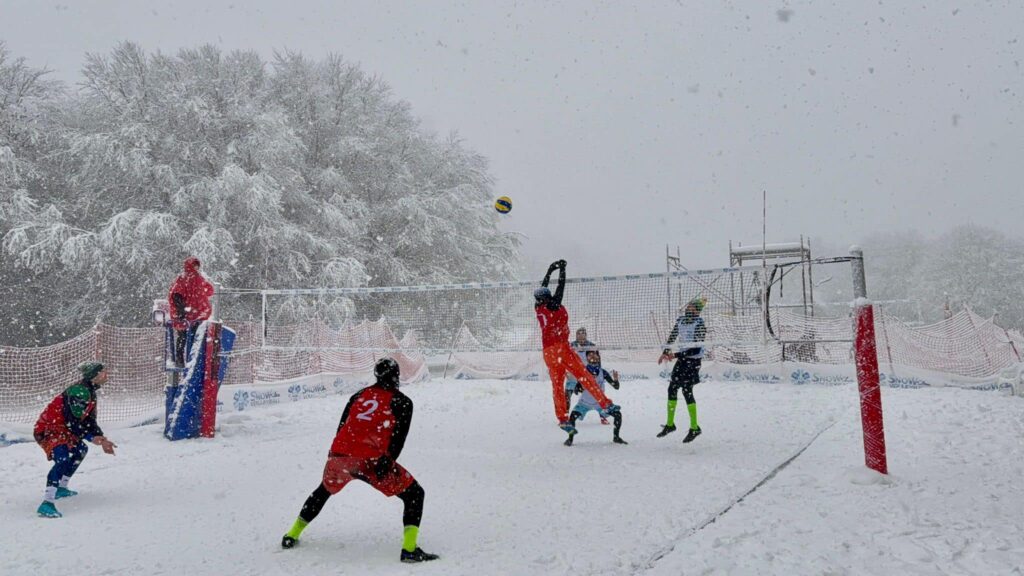 Sila Snow Volley Lorica 5 - Snow Volley, paesaggio suggestivo per la tappa nazionale a Lorica - 9 Sila Snow Volley Lorica 5 - Meraviglie di Calabria - 8
