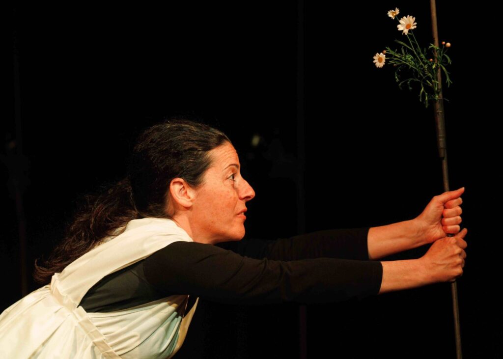 teatro cutro Armo foto marco costantino 2 - Cutro, il teatro per ricordare: "A(r)mo" sul palco a Reggio - 7 teatro cutro Armo foto marco costantino 2 - Meraviglie di Calabria - 6