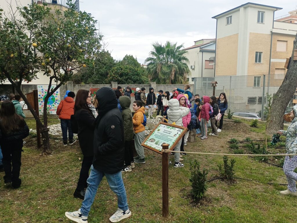 04 Aula Natura Roccella Jonica PampG WWF - Scuole nel verde, a Roccella Ionica l'Aula Natura di WWF e P&G Italia - 13 04 Aula Natura Roccella Jonica PampG WWF - Meraviglie di Calabria - 12