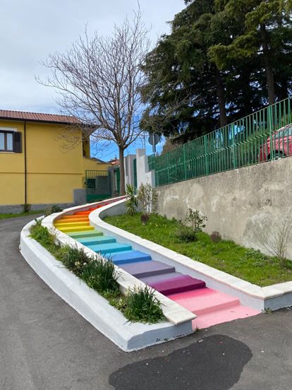 394169d5 c7f5 4be9 879b c743c265679b - Simeri Crichi, un murale per la scuola - 7 394169d5 c7f5 4be9 879b c743c265679b - Meraviglie di Calabria - 6