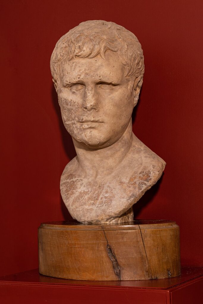 Museo archeologico Vibo Valentia Ritratto di Marco Vipsanio Agrippa I sec. a.C - Vibo Valentia, la rara bellezza del Museo Archeologico Vito Capialbi - 49 Museo archeologico Vibo Valentia Ritratto di Marco Vipsanio Agrippa I sec. a.C - Meraviglie di Calabria - 48