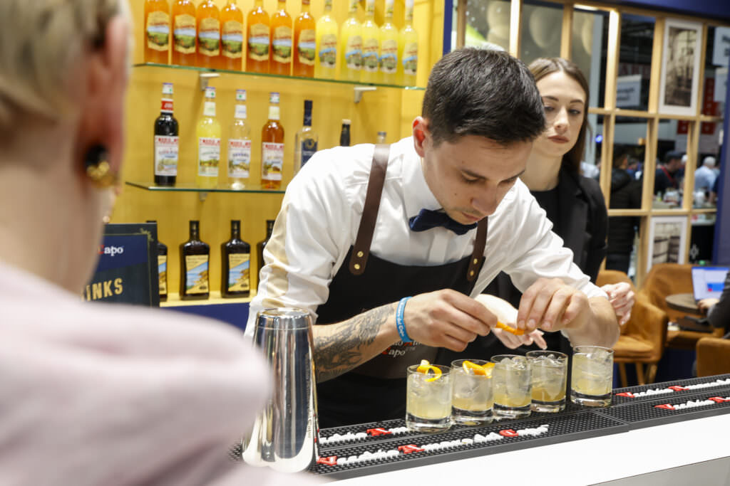 Vino fiera Dusseldorf 2025 3 - Prowein 2025, vini calabresi in primo piano alla fiera di Düsseldorf - 19 Vino fiera Dusseldorf 2025 3 - Meraviglie di Calabria - 18