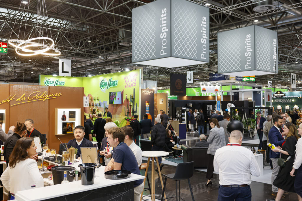 Vino fiera Dusseldorf 2025 4 - Prowein 2025, vini calabresi in primo piano alla fiera di Düsseldorf - 21 Vino fiera Dusseldorf 2025 4 - Meraviglie di Calabria - 20