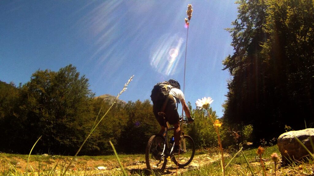 bici pollino - 'Montagna Italia', il Ministero del Turismo punta 2 Mln sulla Calabria - 3 bici pollino - Meraviglie di Calabria - 2