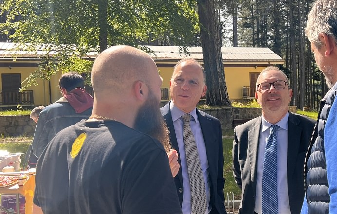 Cammissario Parco Sila Liborio Bloise al centro - Meraviglie di Calabria - 2