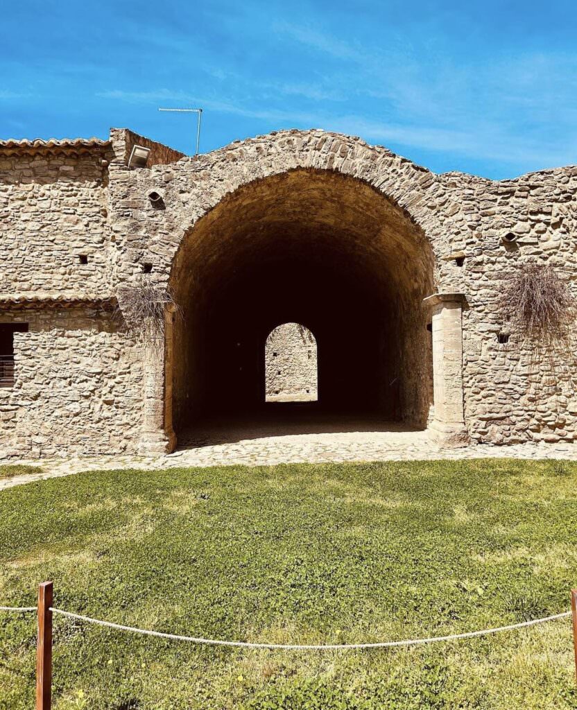 Castello di Savuto Cleto 2 - Patrimonio culturale, il caso virtuoso dei castelli di Cleto - 7 Castello di Savuto Cleto 2 - Meraviglie di Calabria - 6