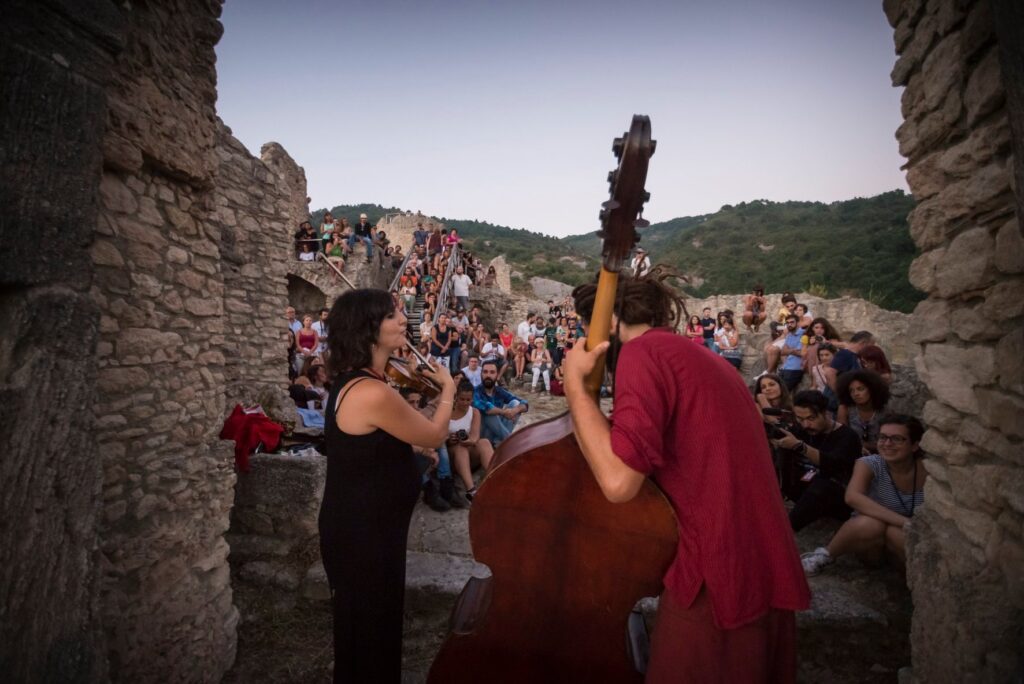 Cleto festival 6 - Cletofestival 2025, una raccolta fondi per continuare il progetto - 3 Cleto festival 6 - Meraviglie di Calabria - 2
