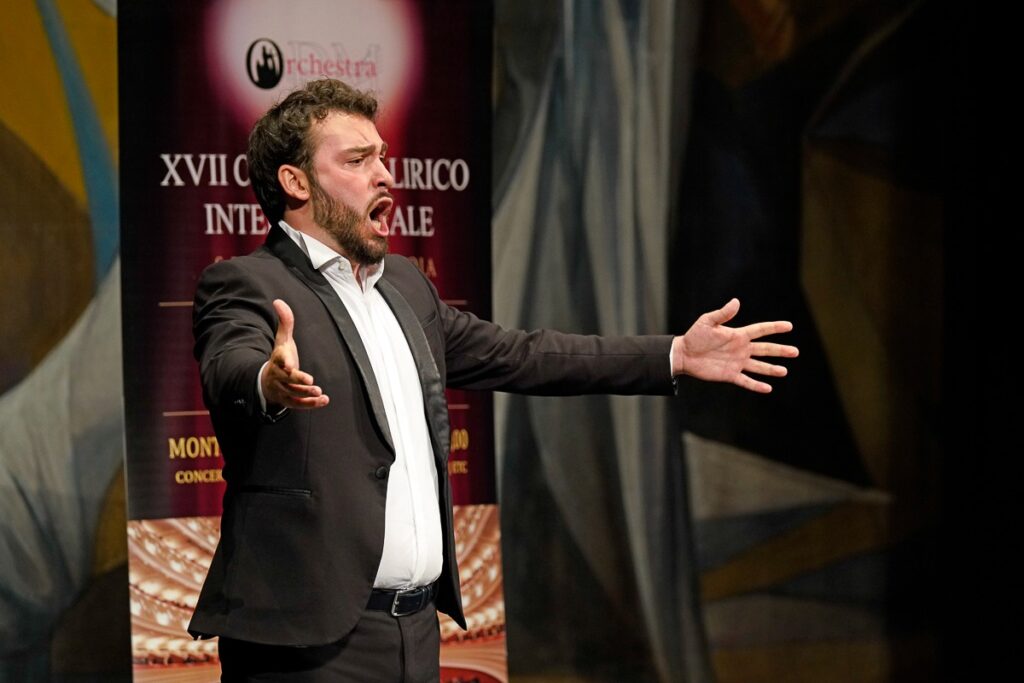 Concorso Lirico S. Francesco di Paola 16 - Lirica, premiati al Politeama i talenti del Concorso San Francesco di Paola - 17 Concorso Lirico S. Francesco di Paola 16 - Meraviglie di Calabria - 16