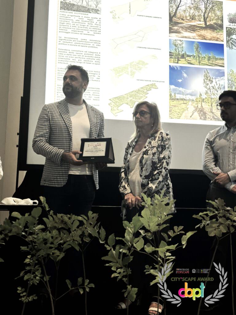 Michelangelo Pugliese foto della premiazione - Architettura del paesaggio, Premio City’Scape per Michelangelo Pugliese - 5 Michelangelo Pugliese foto della premiazione - Meraviglie di Calabria - 4