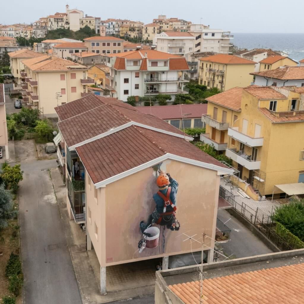 Murales gulia urbana diamante Edoardo Ettorre 4 @sciroccocreativestudios - Gulìa Urbana, a Diamante completati i primi murales del progetto FAC - 11 Murales gulia urbana diamante Edoardo Ettorre 4 @sciroccocreativestudios - Meraviglie di Calabria - 10