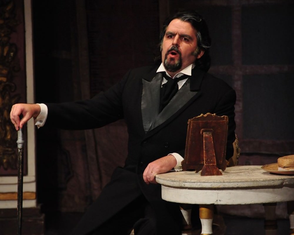 Pedro Carrillo - Lirica sotto le stelle, a Cosenza torna Il barbiere di Siviglia - 5 Pedro Carrillo - Meraviglie di Calabria - 4