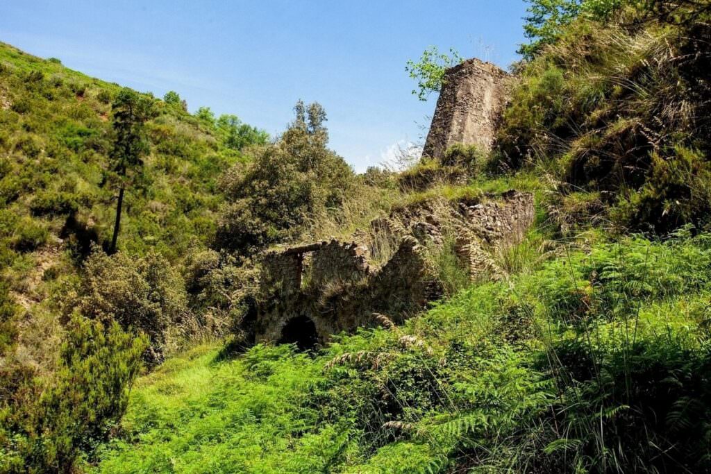 Percorso dei Mulini di Amato CZ foto Salvatore Paravati C FAI 2 - Cinque luoghi calabresi nel bando FAI per il recupero del patrimonio - 3 Percorso dei Mulini di Amato CZ foto Salvatore Paravati C FAI 2 - Meraviglie di Calabria - 2