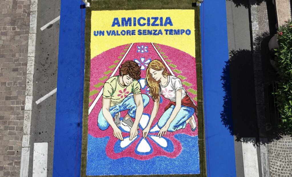infiorata taurianova 2025 foto fb Valentina Mammana direttrice Foto CultuArte Noto 12 - Meraviglie di Calabria - 3