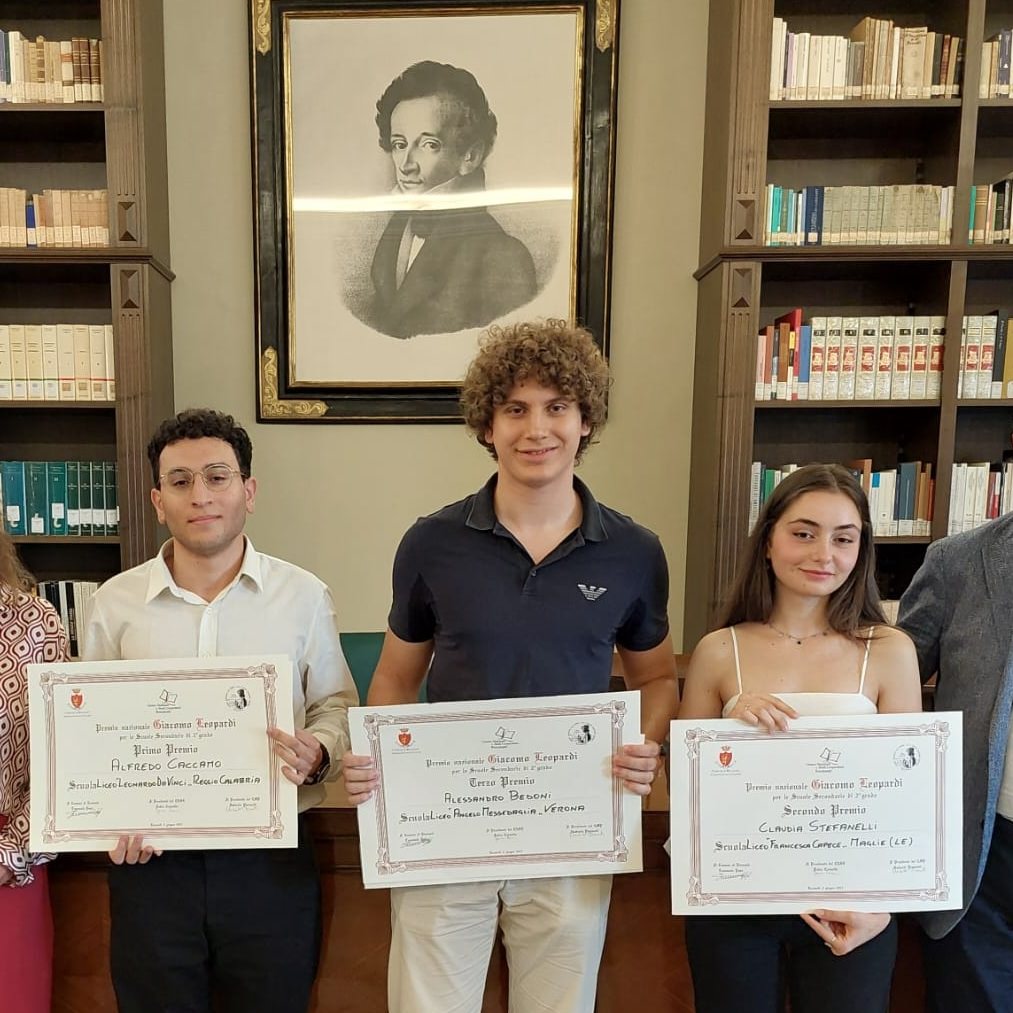 premio Giacomo Leopardi 1 - Poesia, studente calabrese vince il Premio nazionale Giacomo Leopardi - 3 premio Giacomo Leopardi 1 - Meraviglie di Calabria - 2