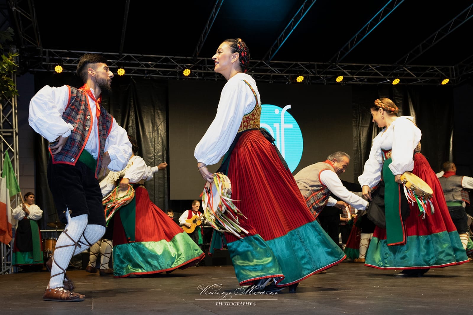 Castrovillari Estate Internazionale del Folklore 2 - Castrovillari, è in arrivo l'Estate Internazionale del Folklore - 7 Castrovillari Estate Internazionale del Folklore 2 - Meraviglie di Calabria - 6