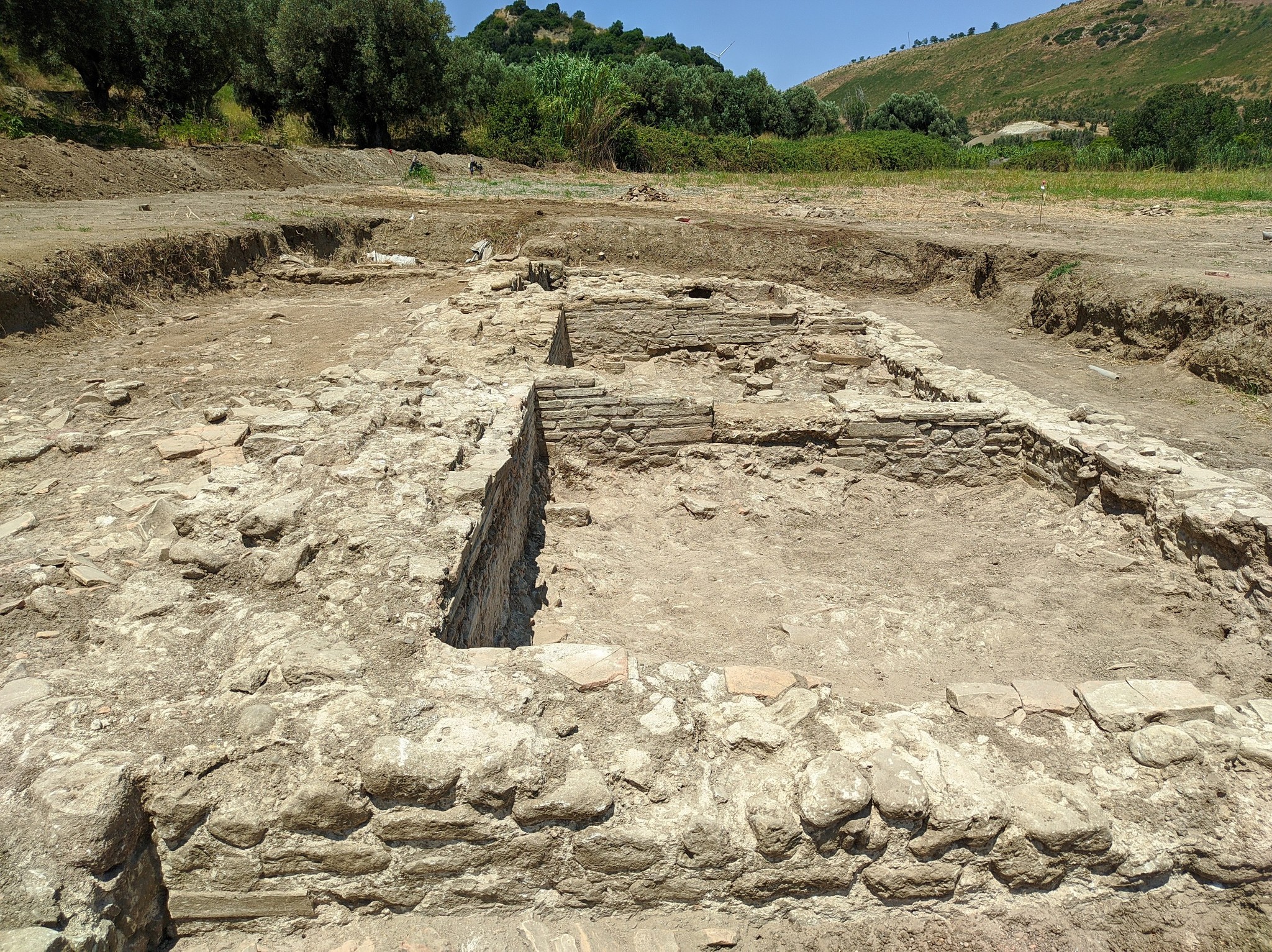 Squillace Vivarium Cassiodoro scavi 2025 16 Foto associazione mistey hunters - Meraviglie di Calabria - 25