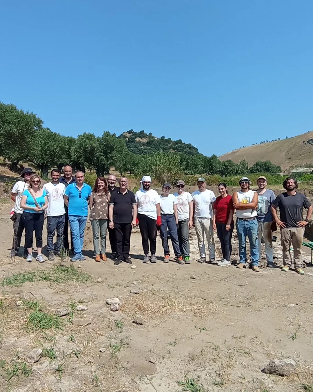 Squillace Vivarium Cassiodoro scavi 2025 25 gruppo archeologi - Meraviglie di Calabria - 23