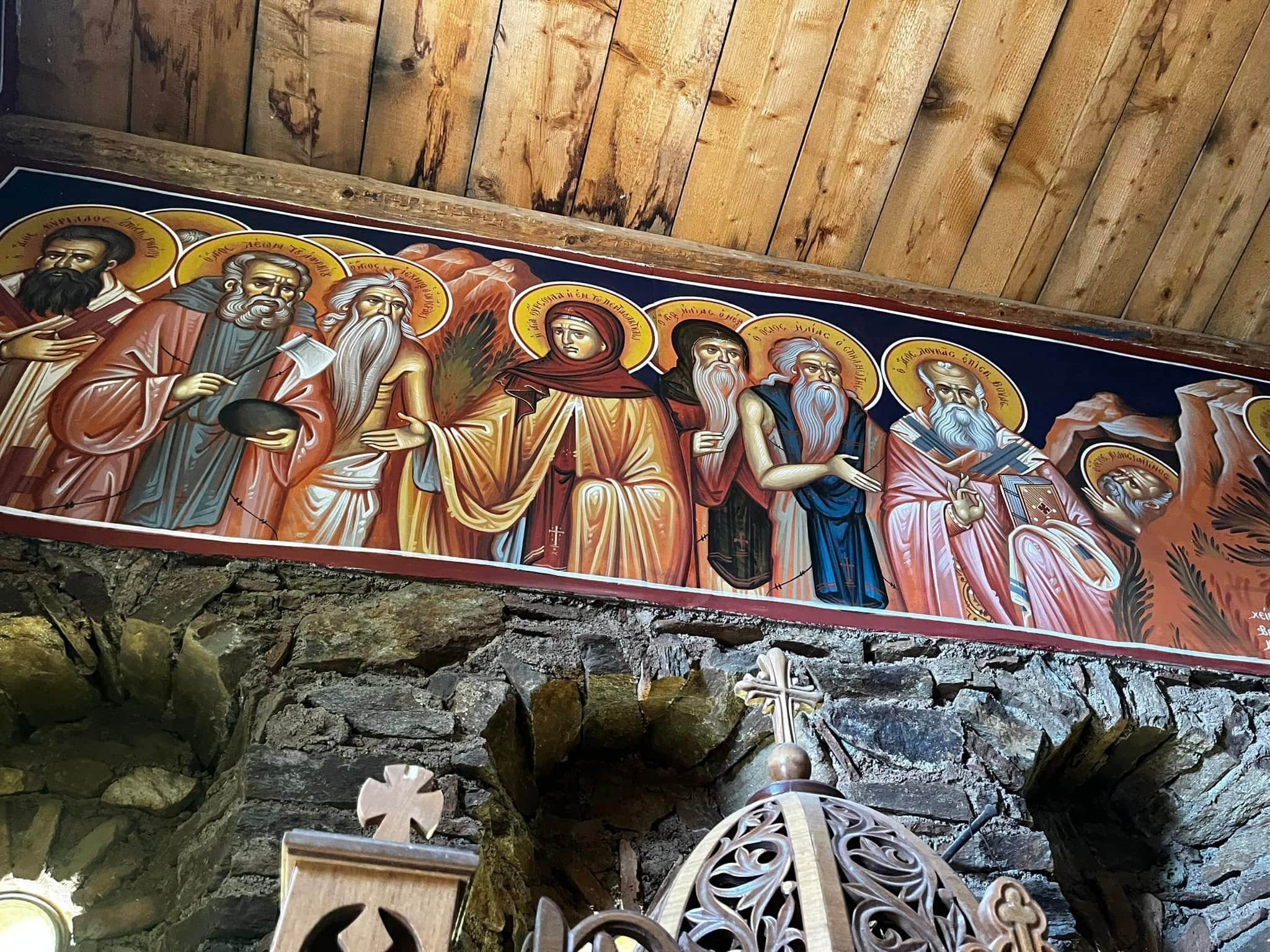Galliciano chiesa I Panajia ti Grecia 12 - Gallicianò, un mosaico dedicato a Nicopeia e San Gerasimo - 5 Galliciano chiesa I Panajia ti Grecia 12 - Meraviglie di Calabria - 4