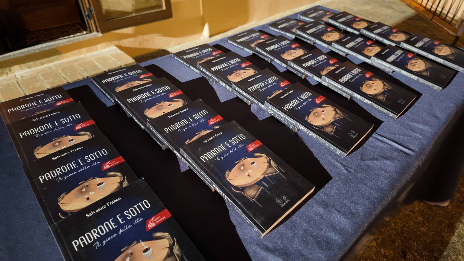 Padrone e sotto libro - A Bisignano la presentazione di 'Padrone e Sotto' di Salvatore Franco - 5 Padrone e sotto libro - Meraviglie di Calabria - 4