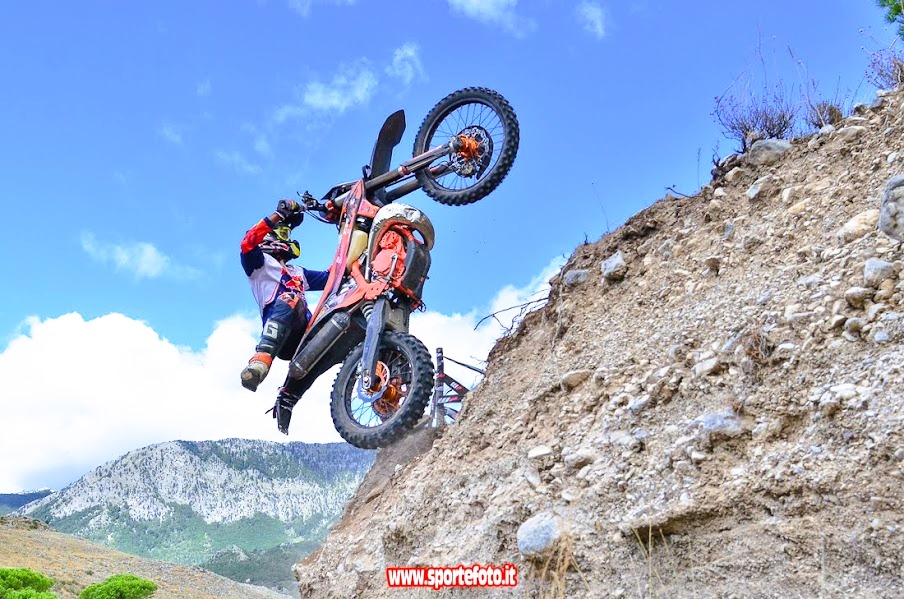 Castrovillari Enduro Stone Wall 1 - Castrovillari, torna la Stone Wall Extreme di hard enduro del Pollino - 7 Castrovillari Enduro Stone Wall 1 - Meraviglie di Calabria - 6