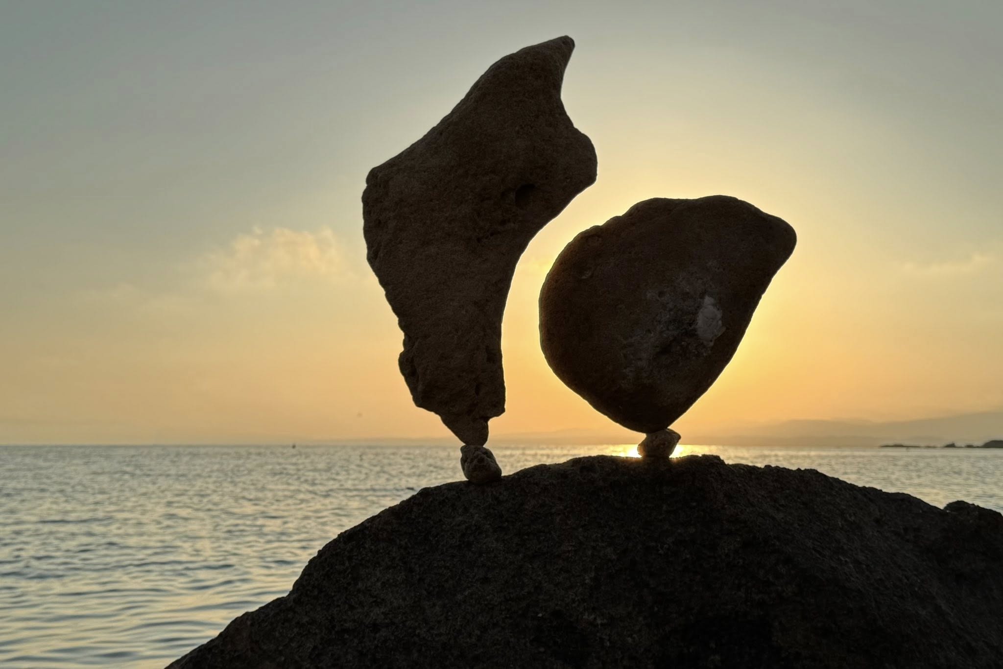 StonesLe Castella foto di Marco Quercioli 4 - IBIS, l’arte effimera dello stone balancing sulle spiagge dello Jonio - 7 StonesLe Castella foto di Marco Quercioli 4 - Meraviglie di Calabria - 6