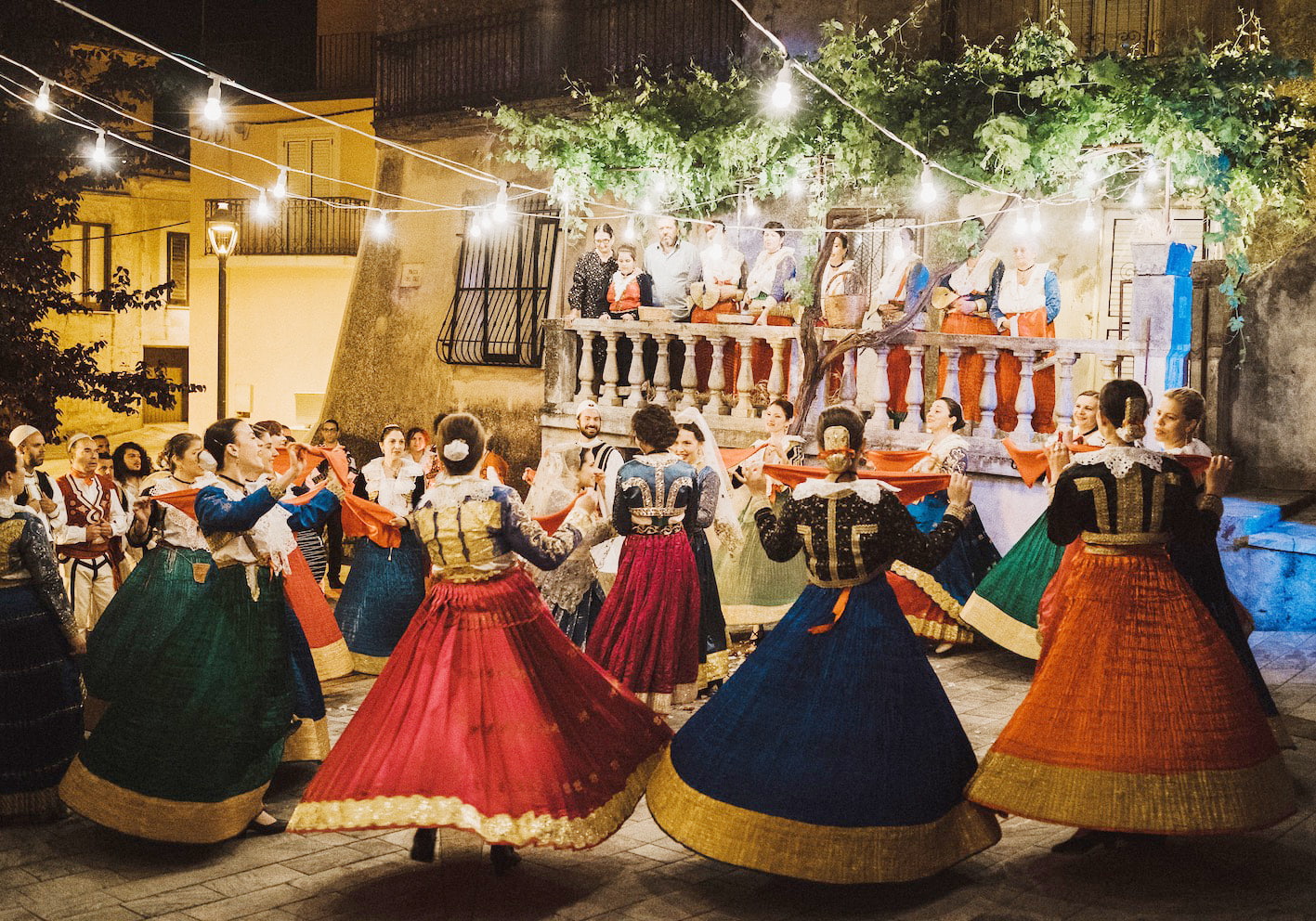 ballo arbereshe vallje - Meraviglie di Calabria - 2