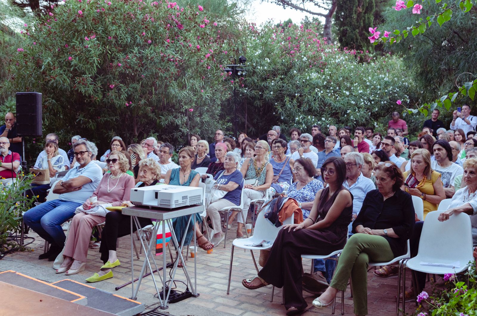 estate a casa berto 2 - Casa Berto, in dieci anni il meglio della cultura italiana in Calabria - 5 estate a casa berto 2 - Meraviglie di Calabria - 4
