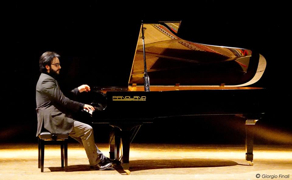 Andre Gallo 3 - Imola, il calabrese André Gallo alla guida dell’Accademia Pianistica - 11 Andre Gallo 3 - Meraviglie di Calabria - 10