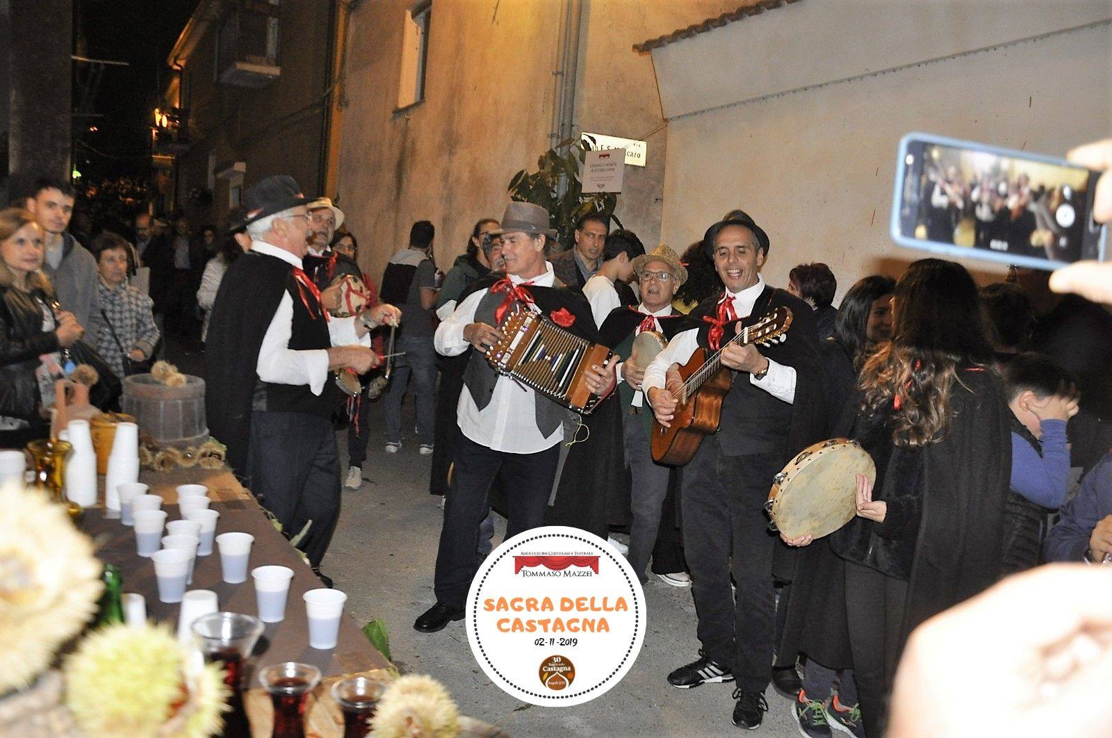 Castagna angoli Serrastretta 3 - La castagne buone del Reventino alla sagra di Angoli di Serrastretta - 5 Castagna angoli Serrastretta 3 - Meraviglie di Calabria - 4