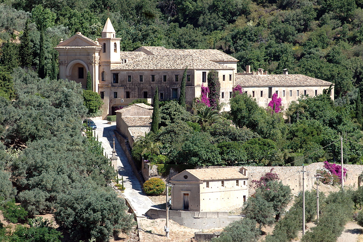 FAI badolato Convento di Santa Maria degli Angeli - Giornate FAI d’Autunno, ecco le aperture straordinarie in Calabria - 9 FAI badolato Convento di Santa Maria degli Angeli - Meraviglie di Calabria - 8