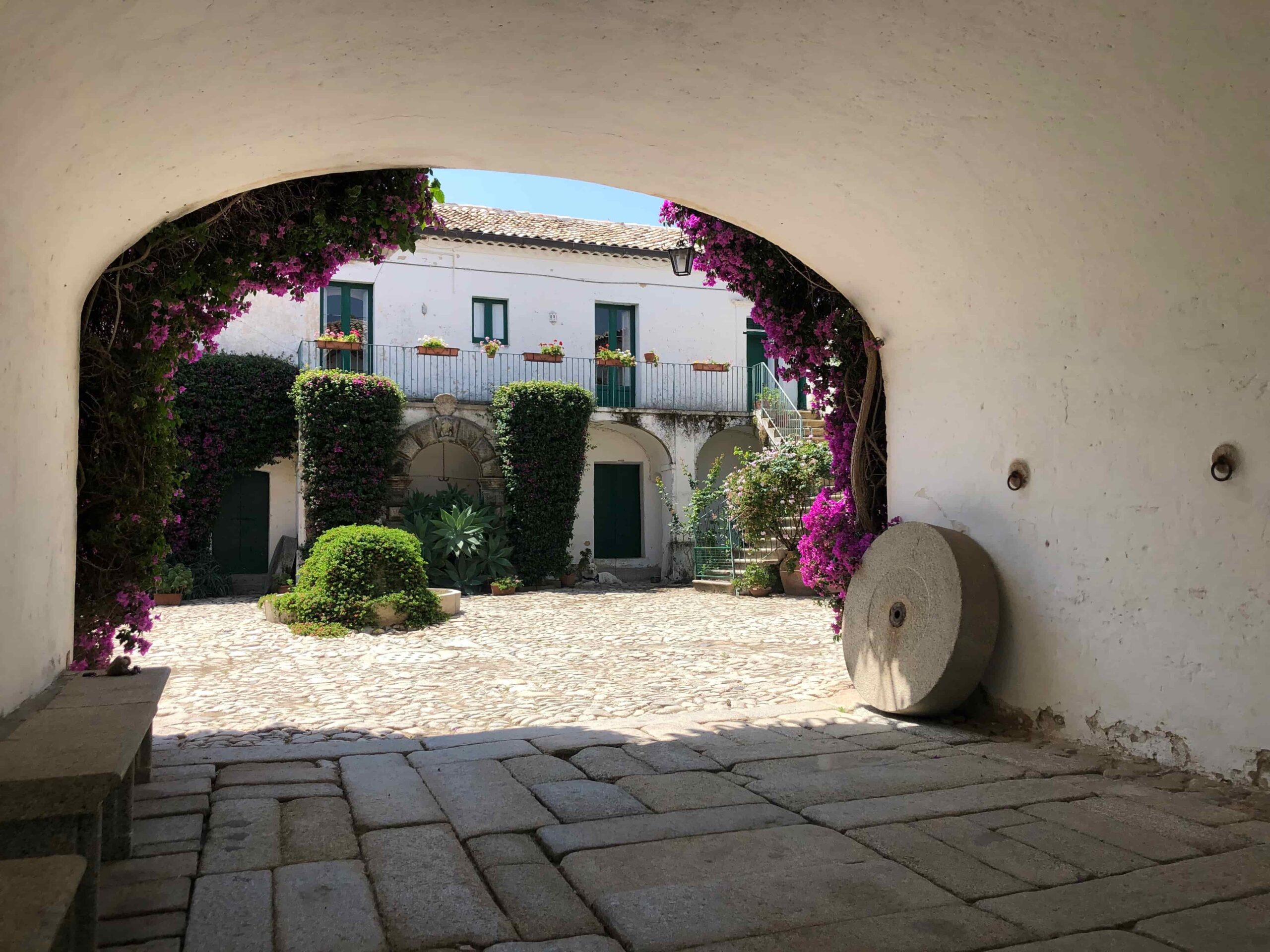 FAI villa paparo ph Anna De Riso 1 scaled - Giornate FAI d’Autunno, ecco le aperture straordinarie in Calabria - 11 FAI villa paparo ph Anna De Riso 1 scaled - Meraviglie di Calabria - 10