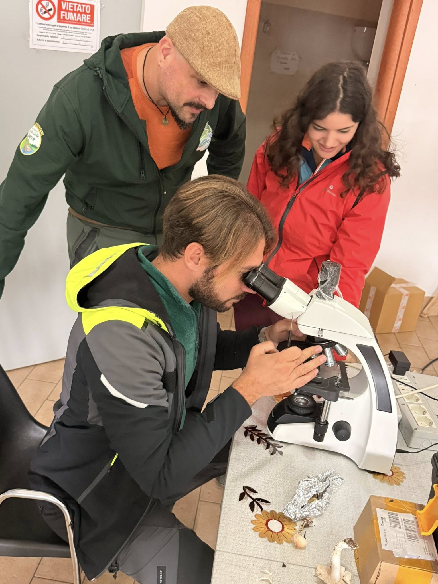 Parco Serre amb micologia 1 - Micologi da tutta Italia nel Parco delle Serre per il Comitato dell’AMB - 7 Parco Serre amb micologia 1 - Meraviglie di Calabria - 6
