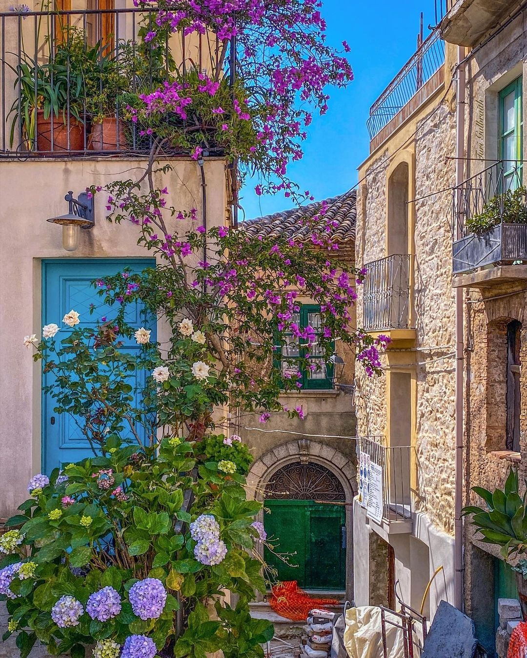 badolato ph @turigaltravels 1 - Badolato, l’autunno del FAI riscopre la bellezza dei luoghi nascosti - 9 badolato ph @turigaltravels 1 - Meraviglie di Calabria - 8