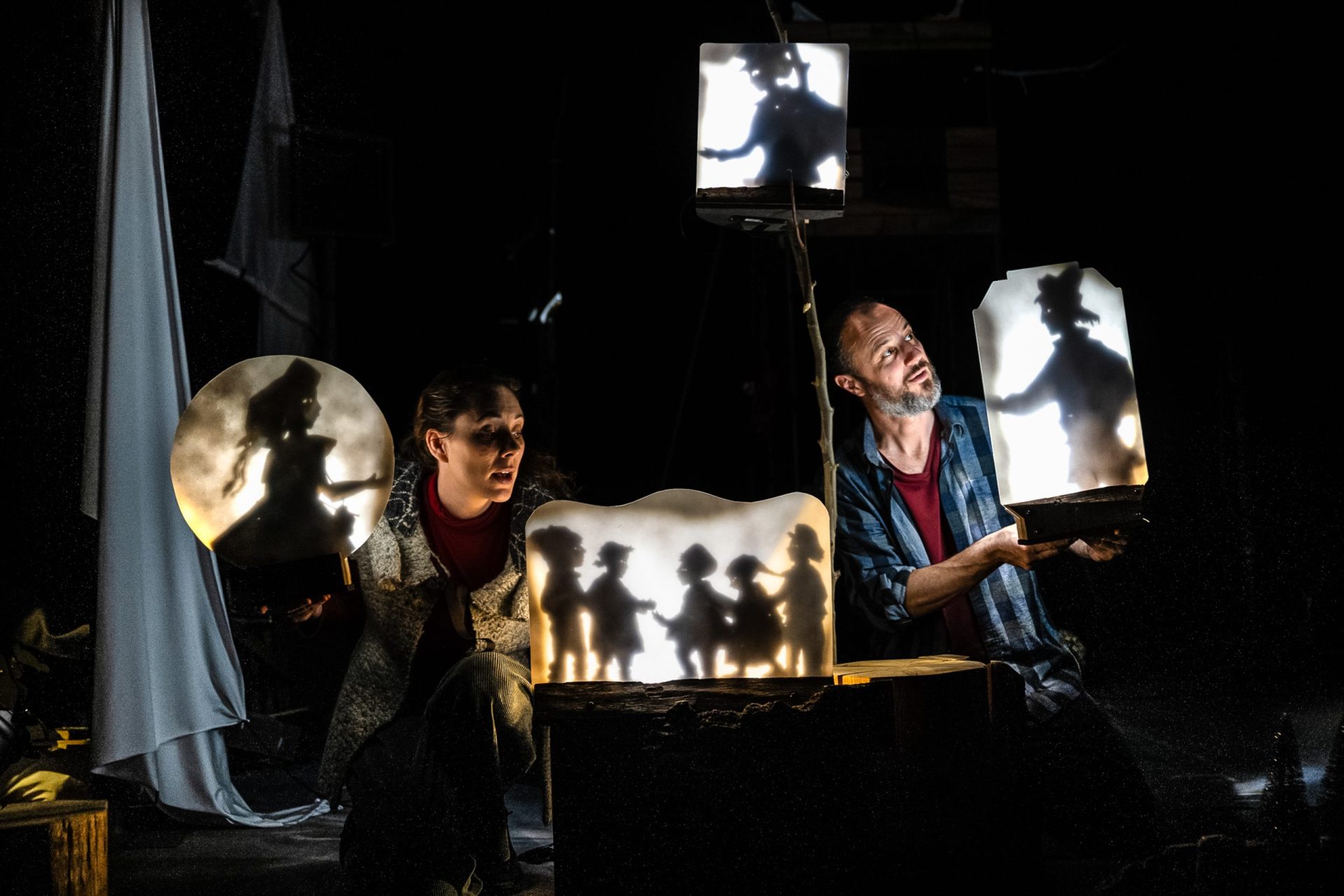 ragazzi med fest Teatro Gioco Vita La ragazza dei lupi - Meraviglie di Calabria - 8