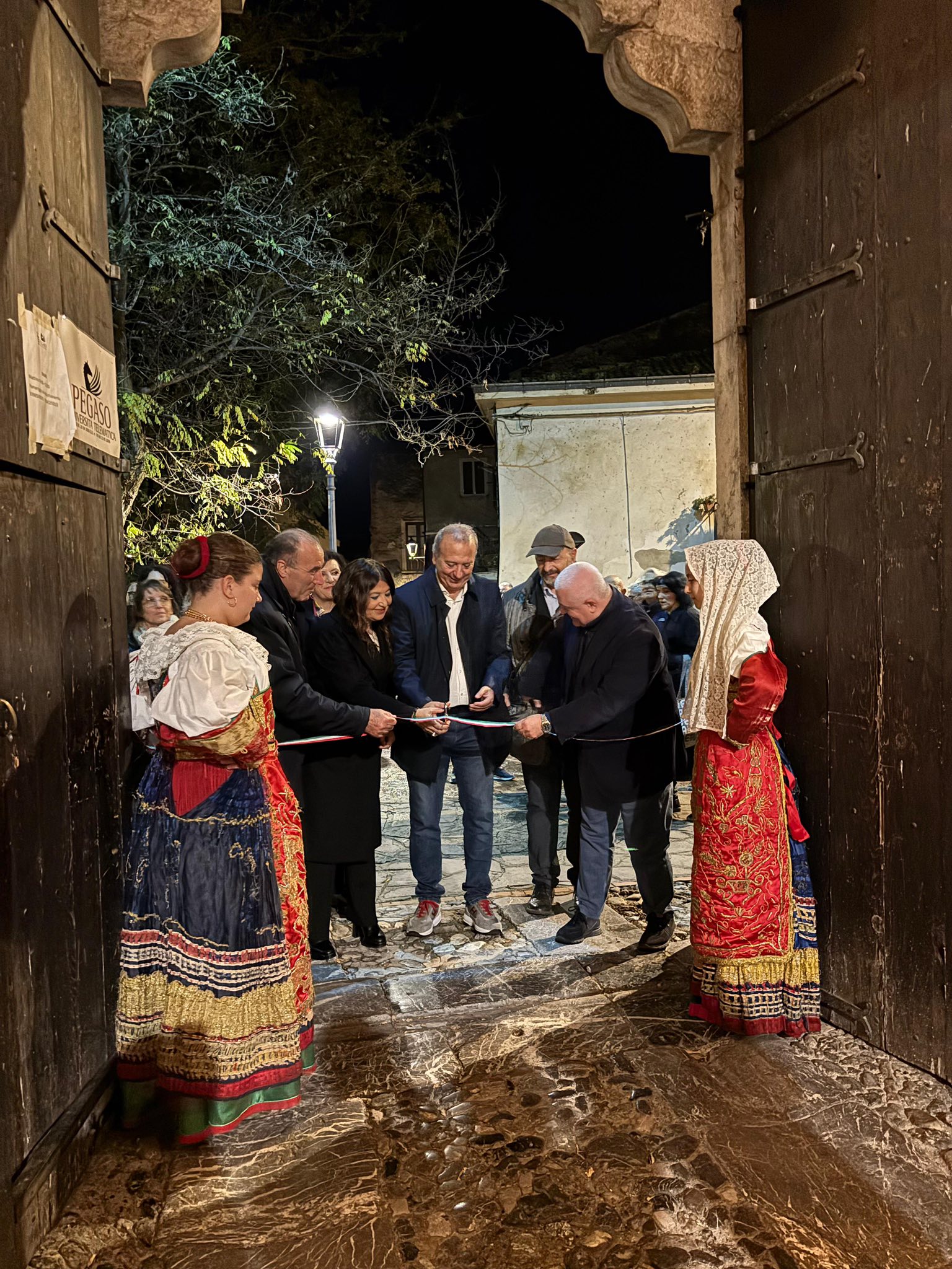 Castrovillari La Calabria delle Radici 10 - Radici, Castrovillari celebra il patrimonio culturale calabrese - 5 Castrovillari La Calabria delle Radici 10 - Meraviglie di Calabria - 4