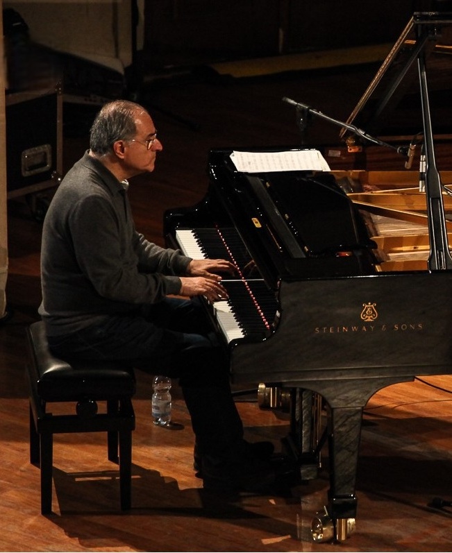 Enrico Pieranunzi ph Marco Alessi a - 'ImproClassica', il jazz di Enrico Pieranunzi nella stagione della Brutia - 3 Enrico Pieranunzi ph Marco Alessi a - Meraviglie di Calabria - 2