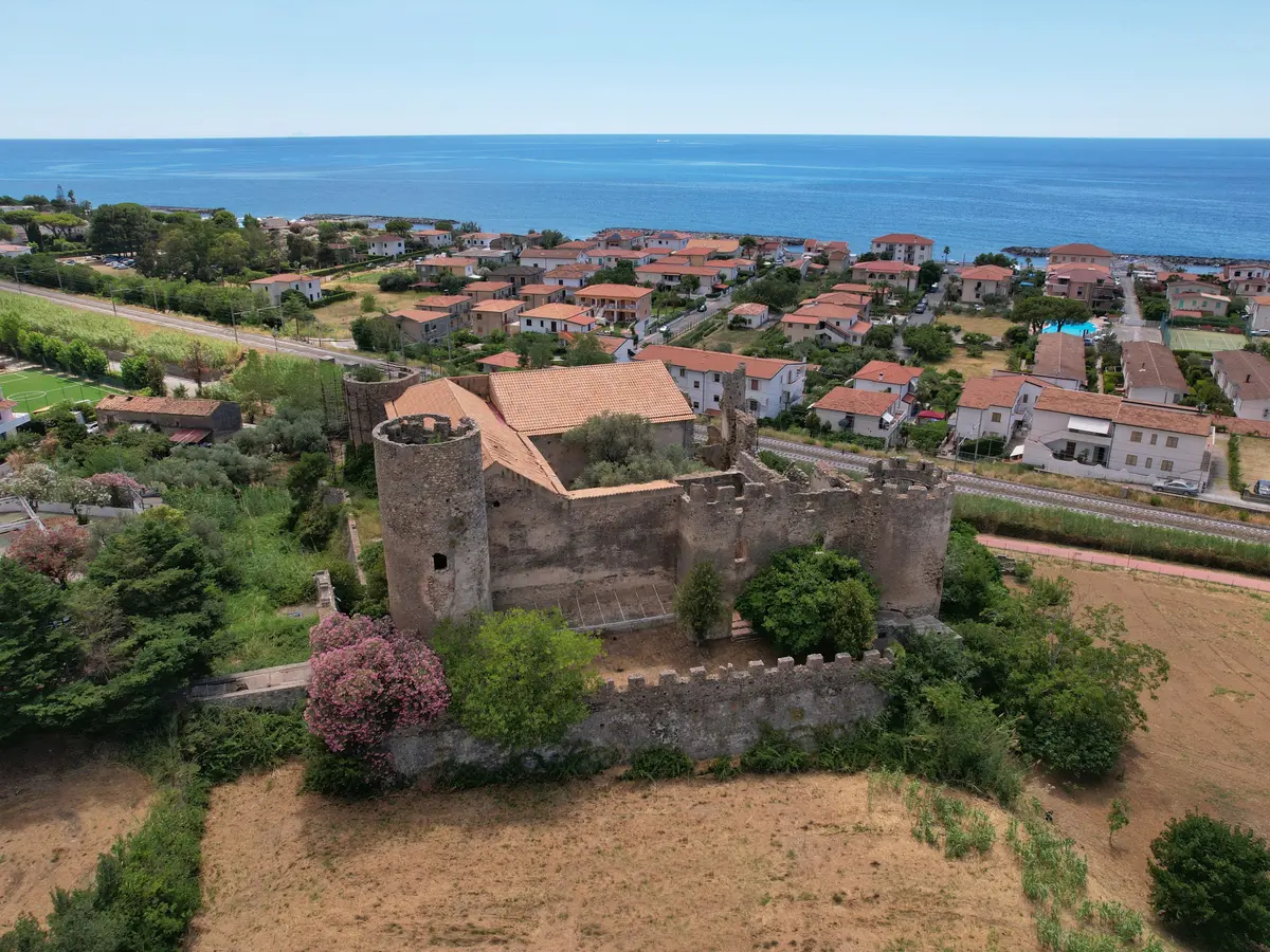 Il castello del principe Sangineto 6 - Meraviglie di Calabria - 10
