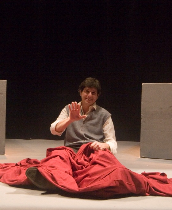 Teatro la matematica dellamore 1 a - La matematica dell'amore apre la stagione di teatro "Lo sguardo oltre" - 9 Teatro la matematica dellamore 1 a - Meraviglie di Calabria - 8