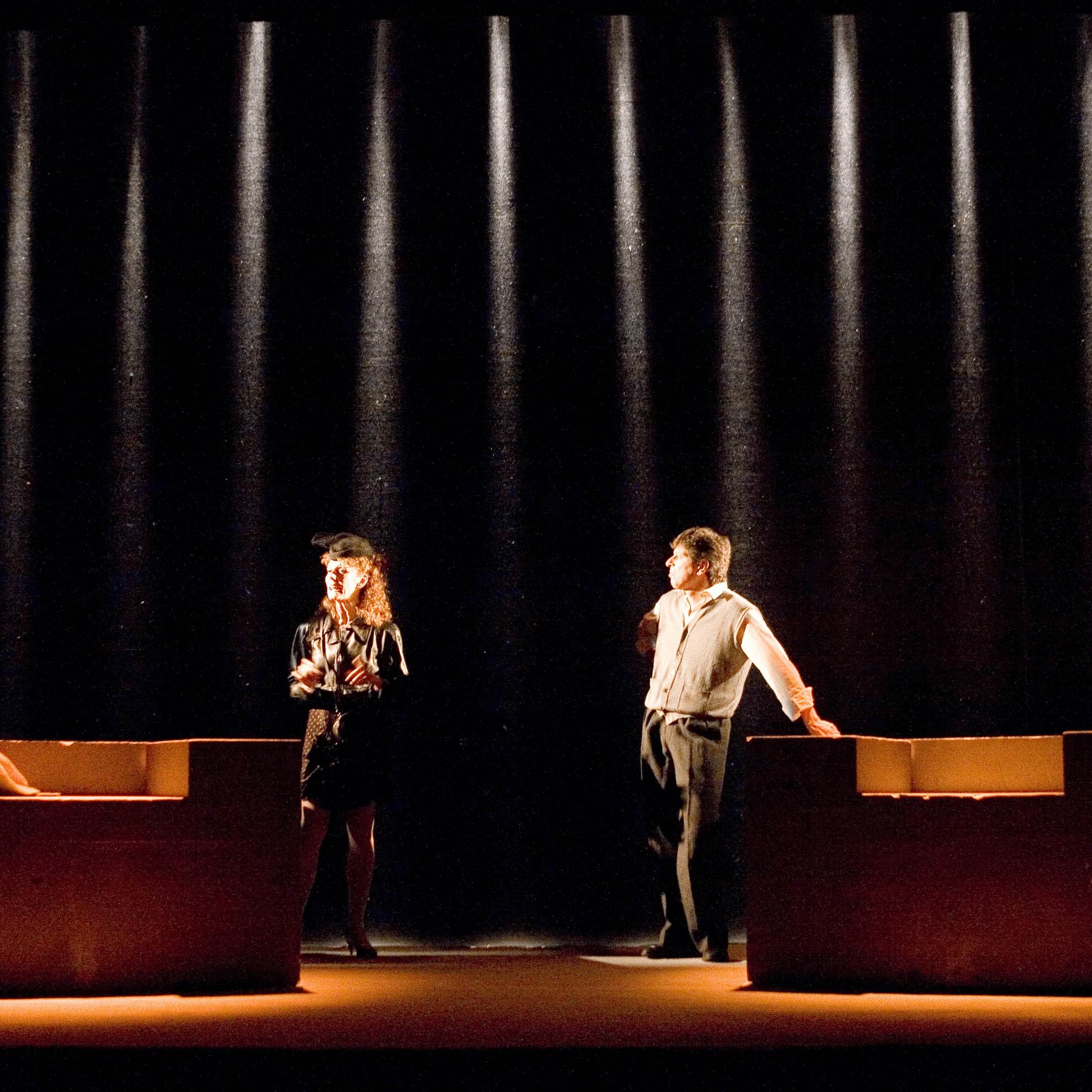 Teatro la matematica dellamore 3 - La matematica dell'amore apre la stagione di teatro "Lo sguardo oltre" - 5 Teatro la matematica dellamore 3 - Meraviglie di Calabria - 4